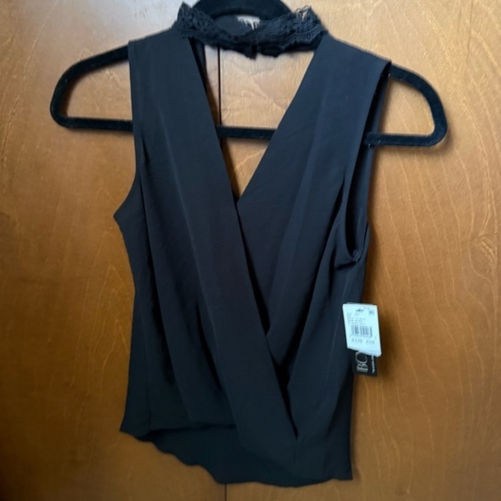 BCX Black Bubble Crepe Top - Size XXS NWT V Neckline Faux Wrap Crochet Neckline